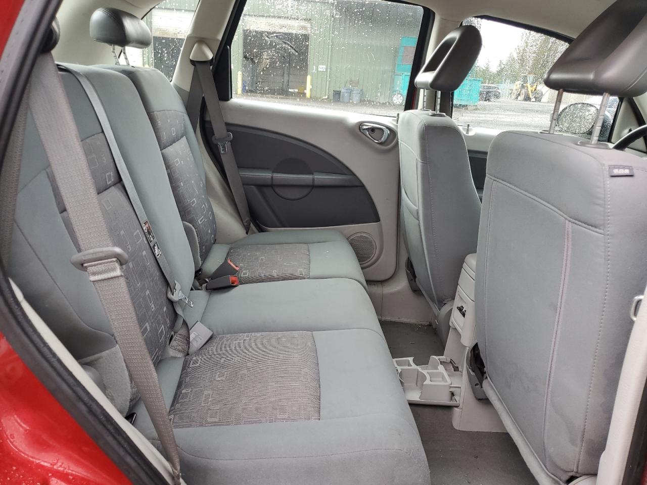 2008 Chrysler PT Cruiser - Image 11