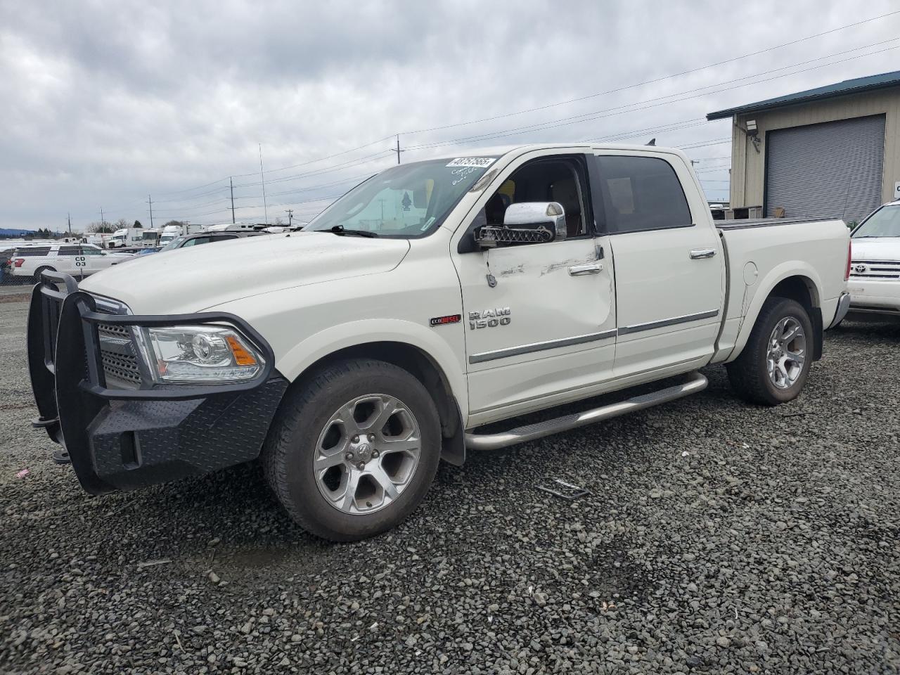 2016 Ram 1500 Laramie за продажба в Eugene, OR - Side