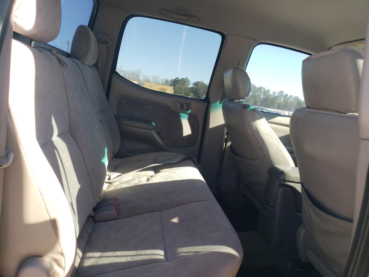 2003 Toyota Tacoma - Image 10