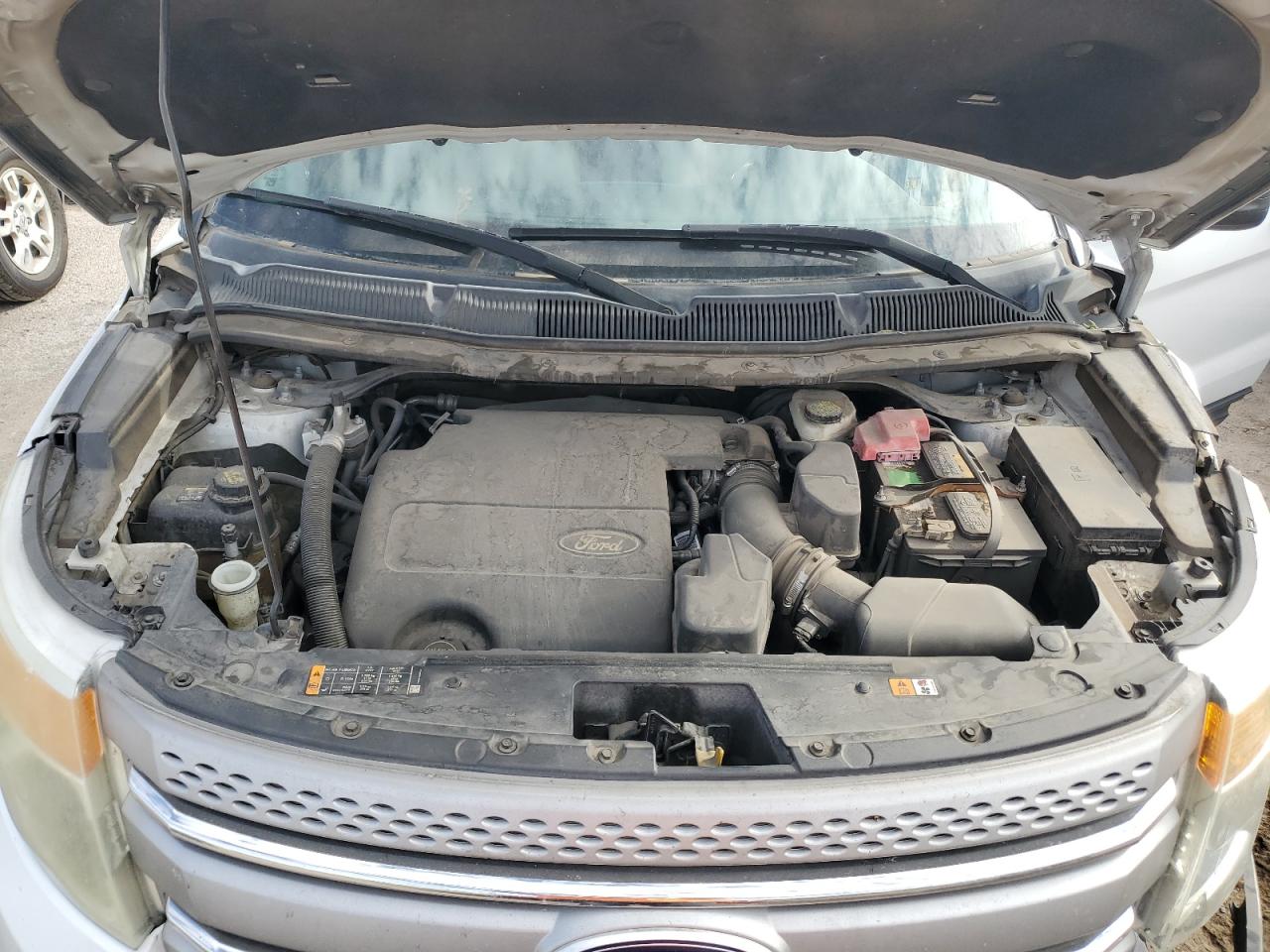 2014 Ford Explorer - Image 11