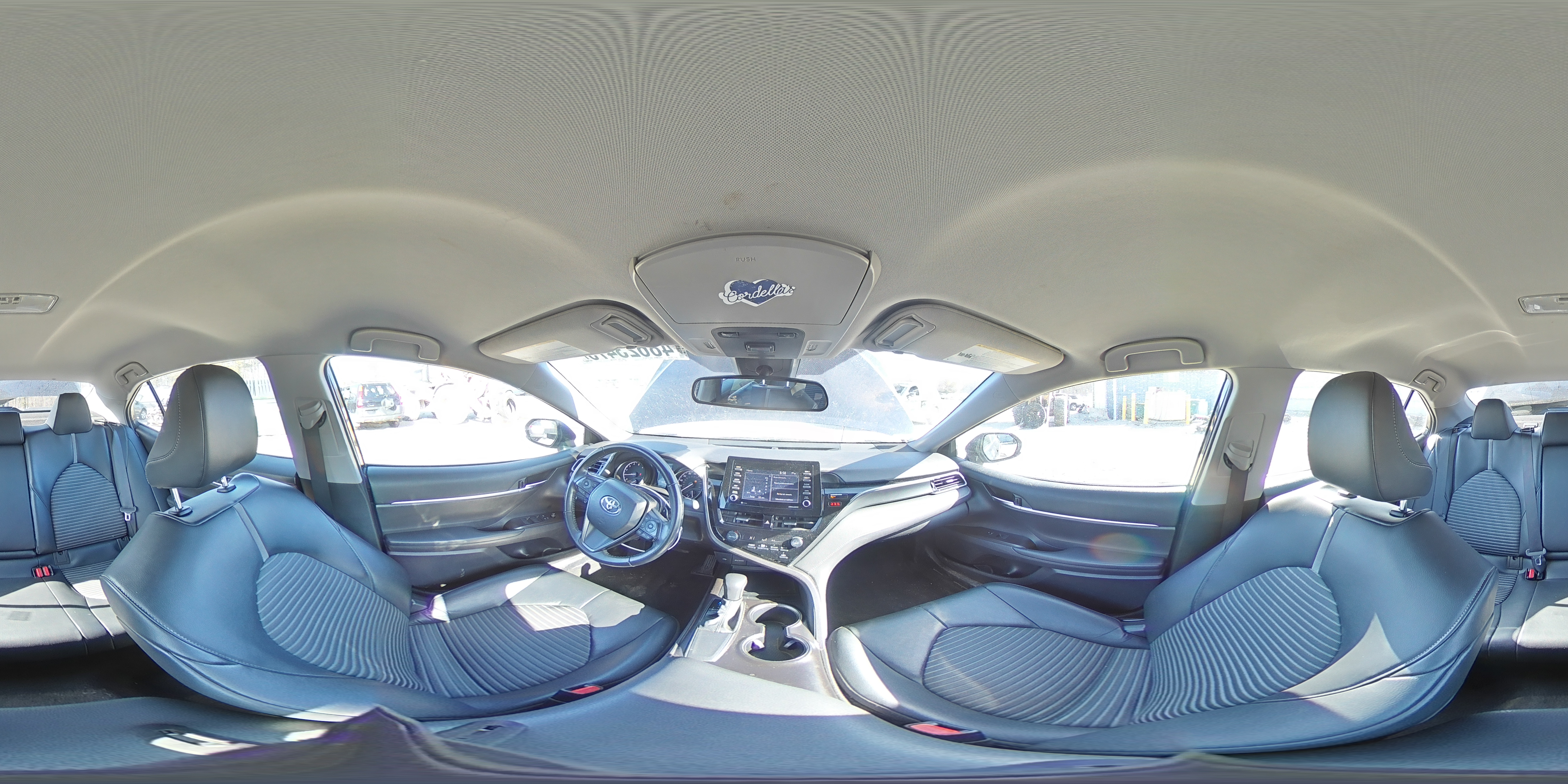 2021 Toyota Camry - Image 12