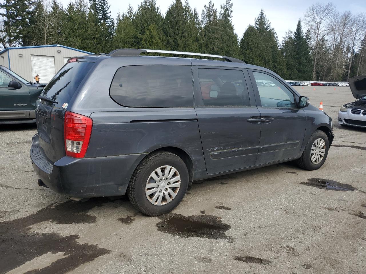 2014 Kia Sedona - Image 3