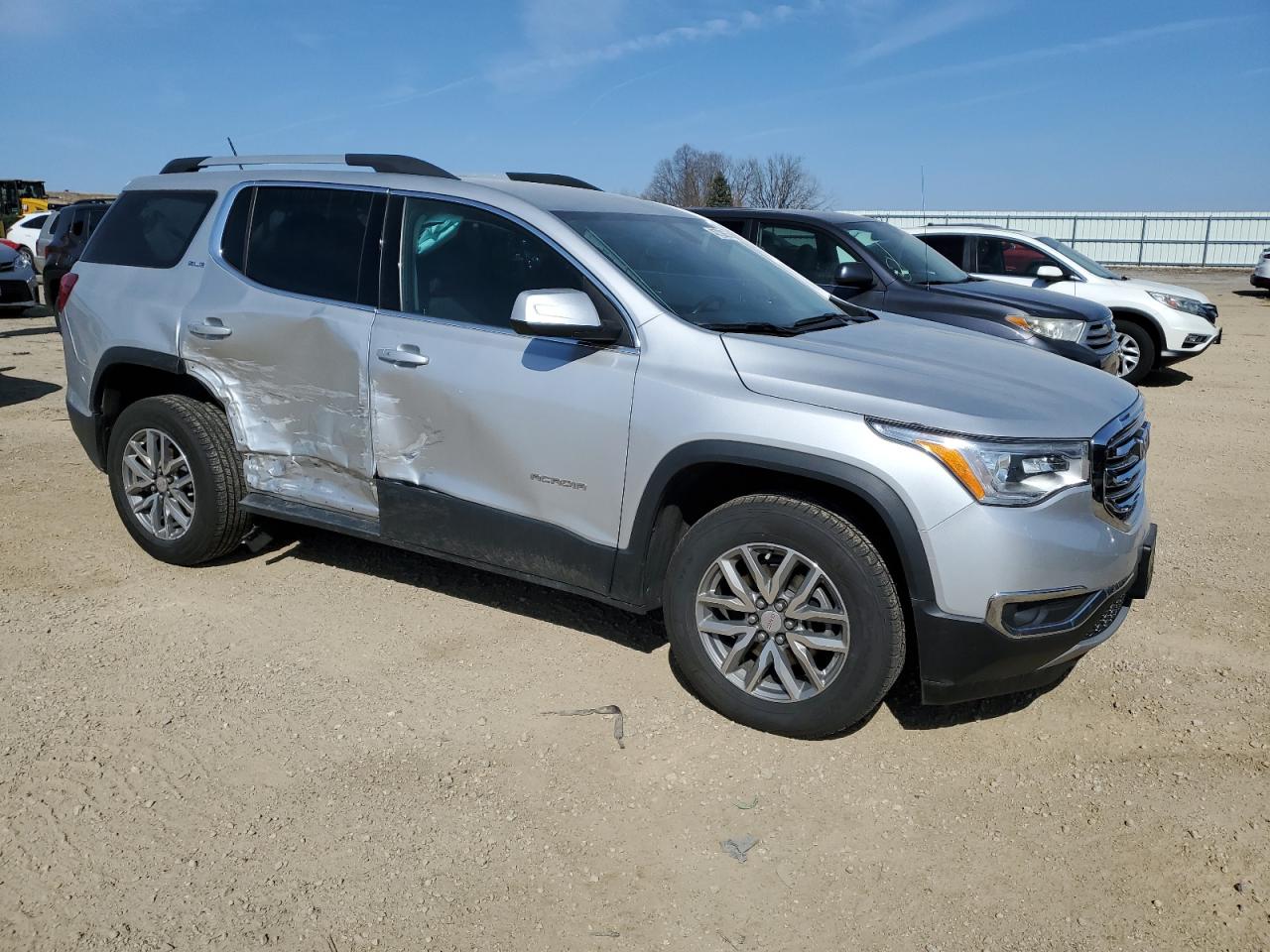 2018 GMC Acadia - Image 4