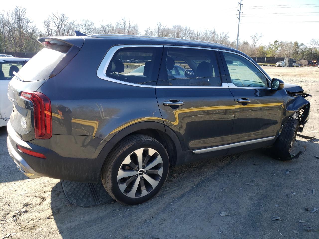 2022 Kia Telluride - Image 3