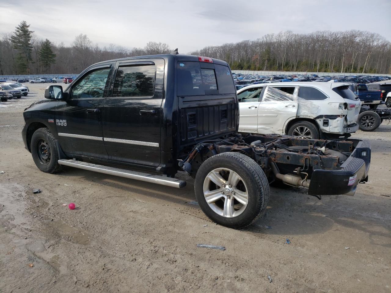 2014 RAM 1500 - Image 2