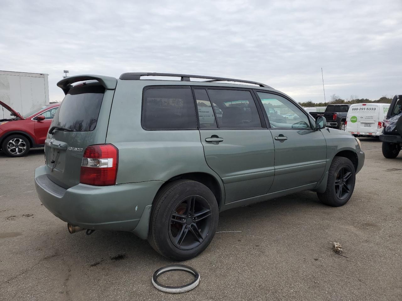 2004 Toyota Highlander - Image 3