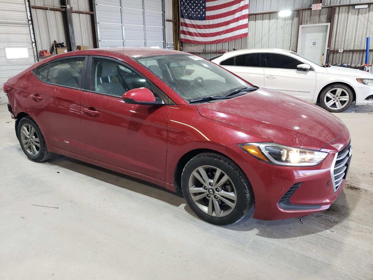 2017 Hyundai Elantra - Image 4