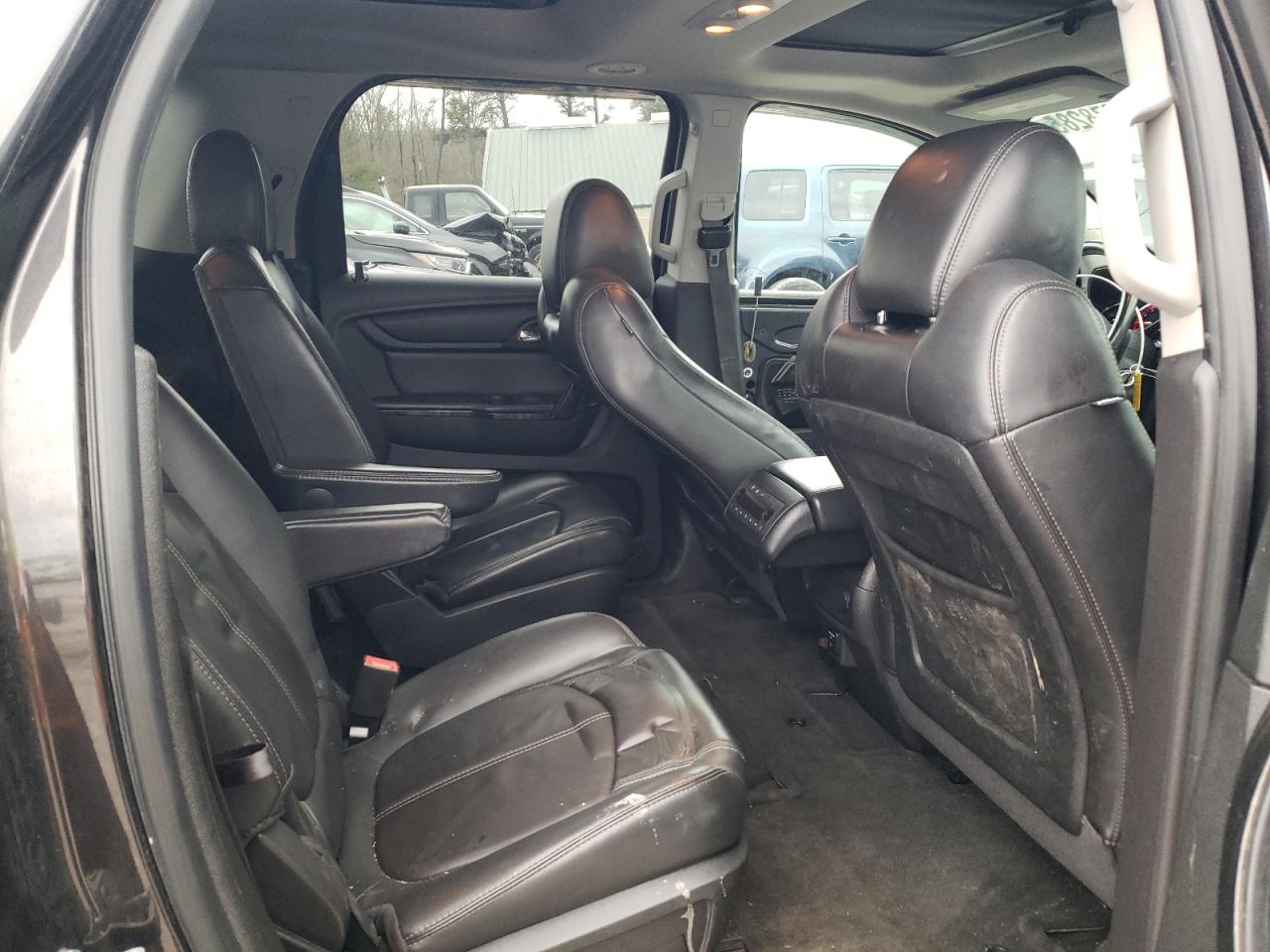 2014 GMC Acadia - Image 11