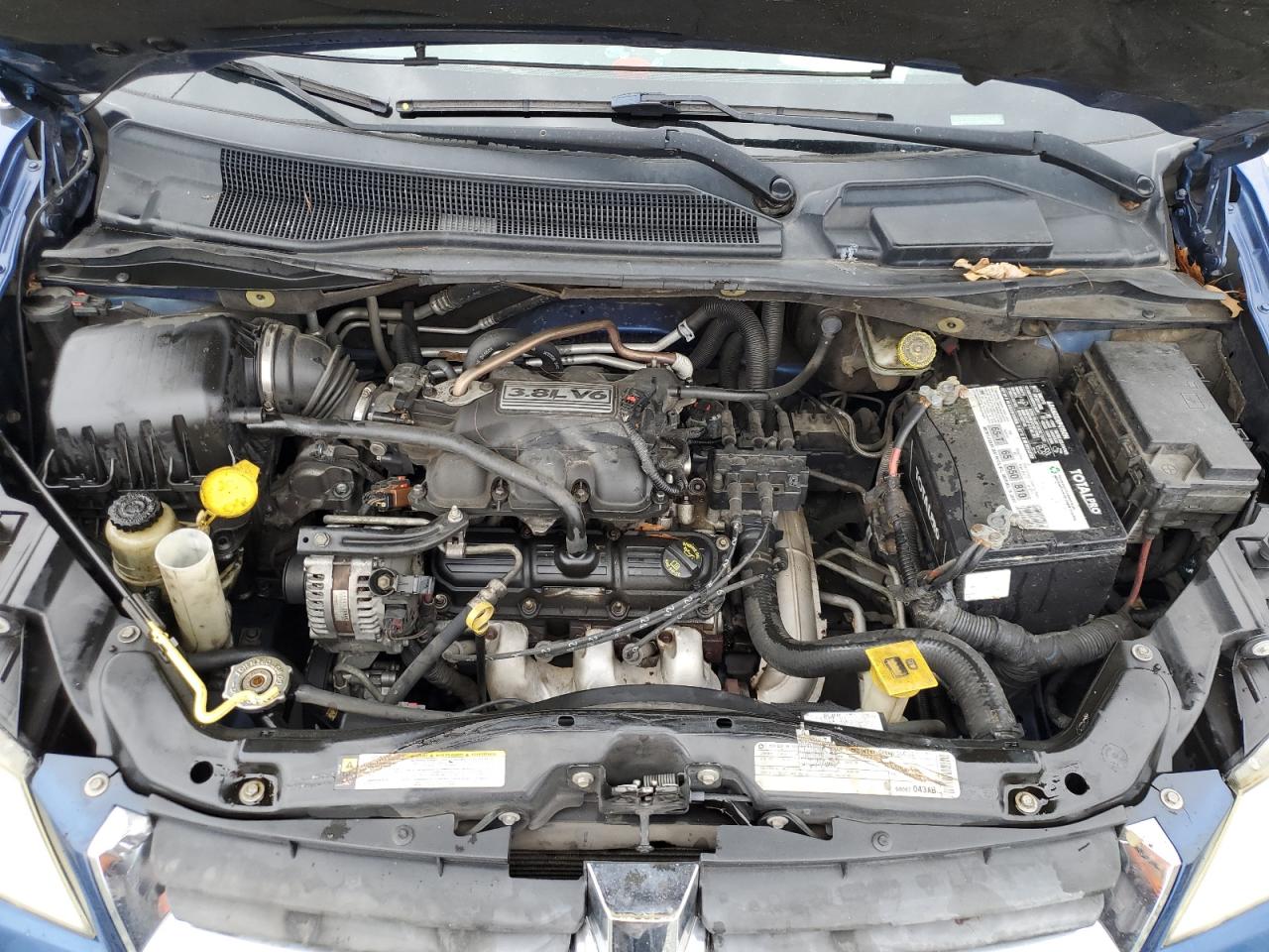 2010 Dodge Caravan - Image 13