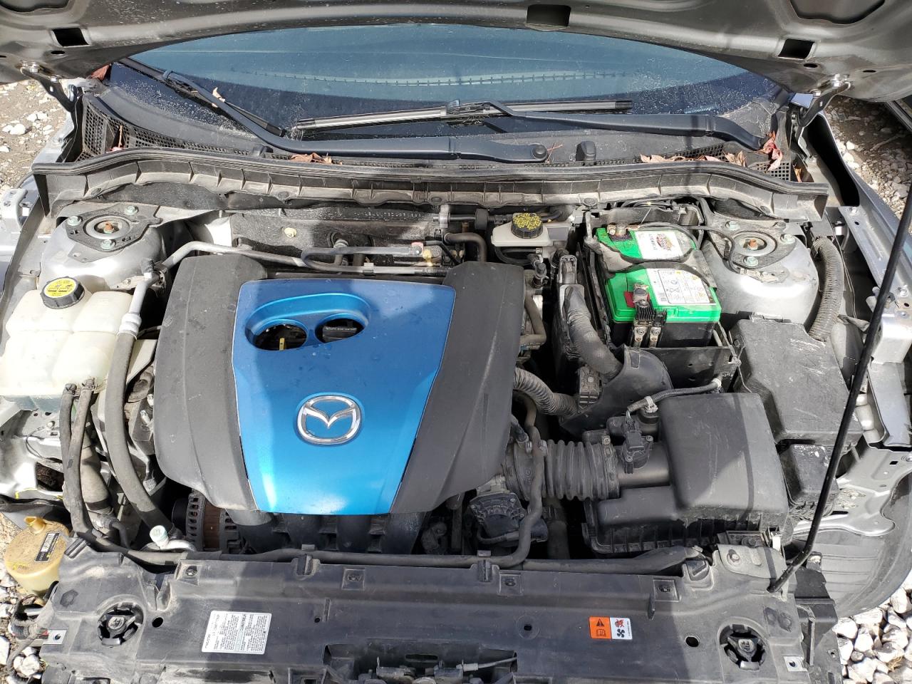 2013 Mazda 3 - Image 11