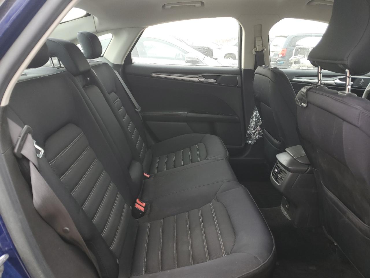 2015 Ford Fusion - Image 10