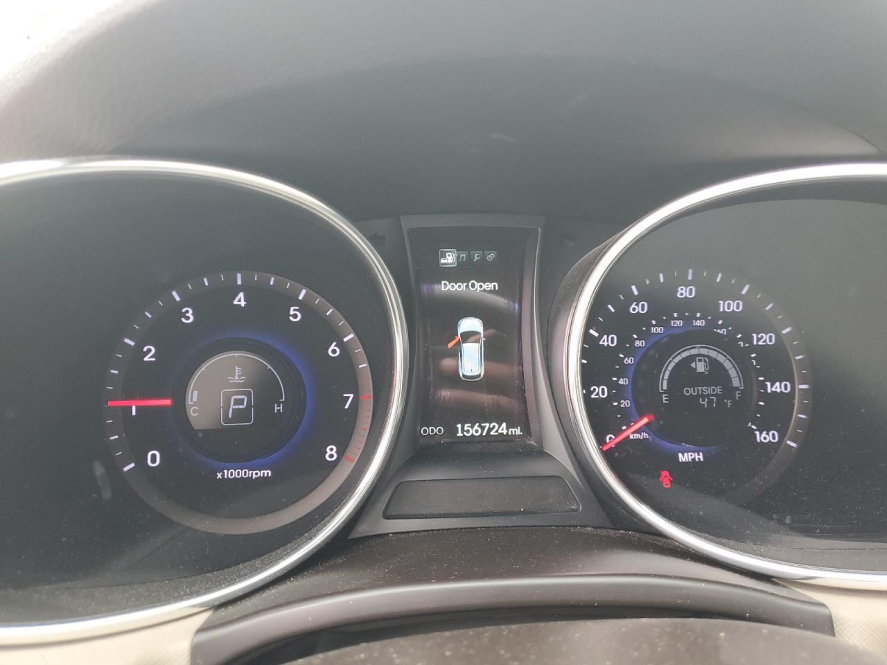 2015 Hyundai Santa Fe - Image 9