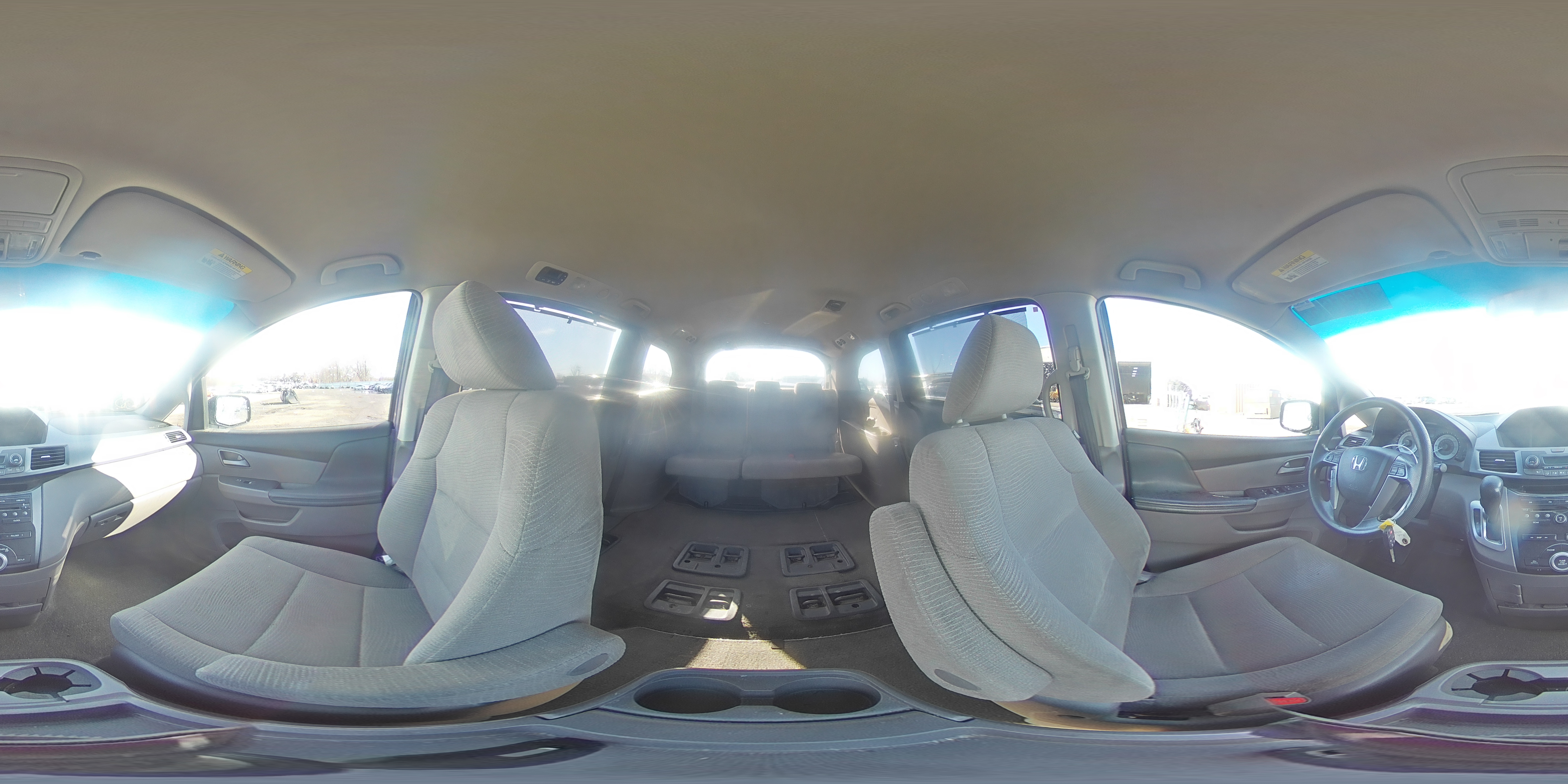 2013 Honda Odyssey - Image 15