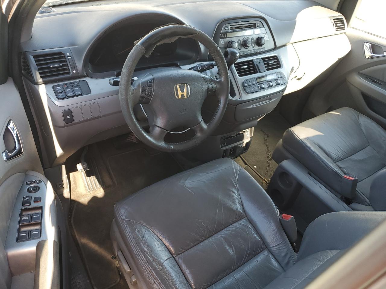2008 Honda Odyssey - Image 8