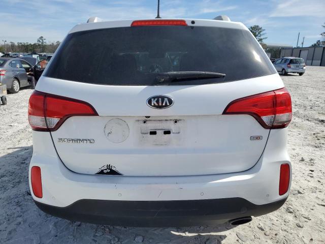  KIA SORENTO 2015 Белы