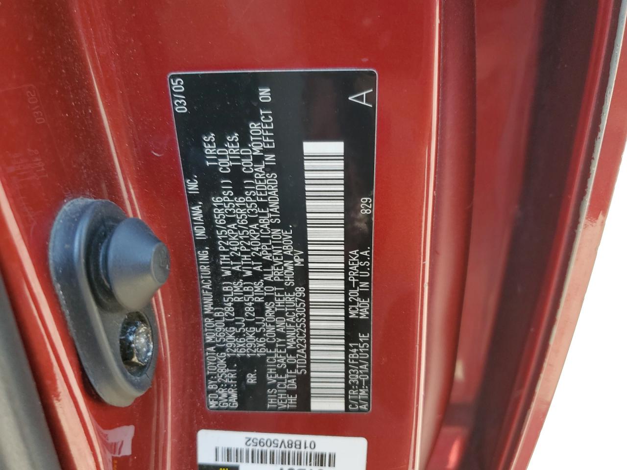 2005 Toyota Sienna - Image 13