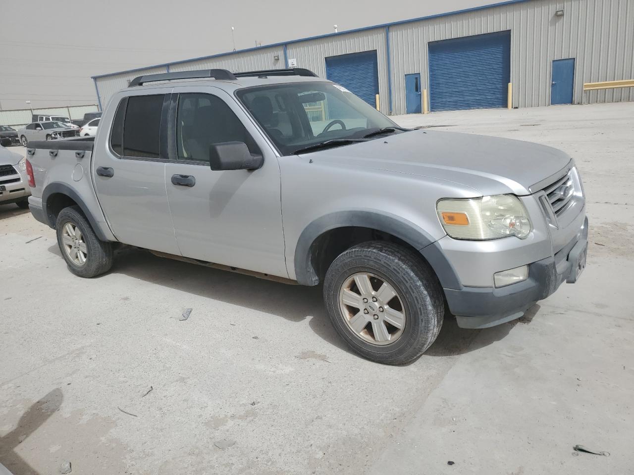 2010 Ford Explorer - Image 4