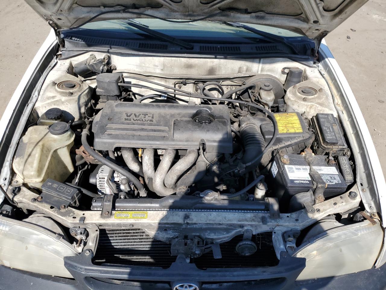 2000 Toyota Corolla - Image 11