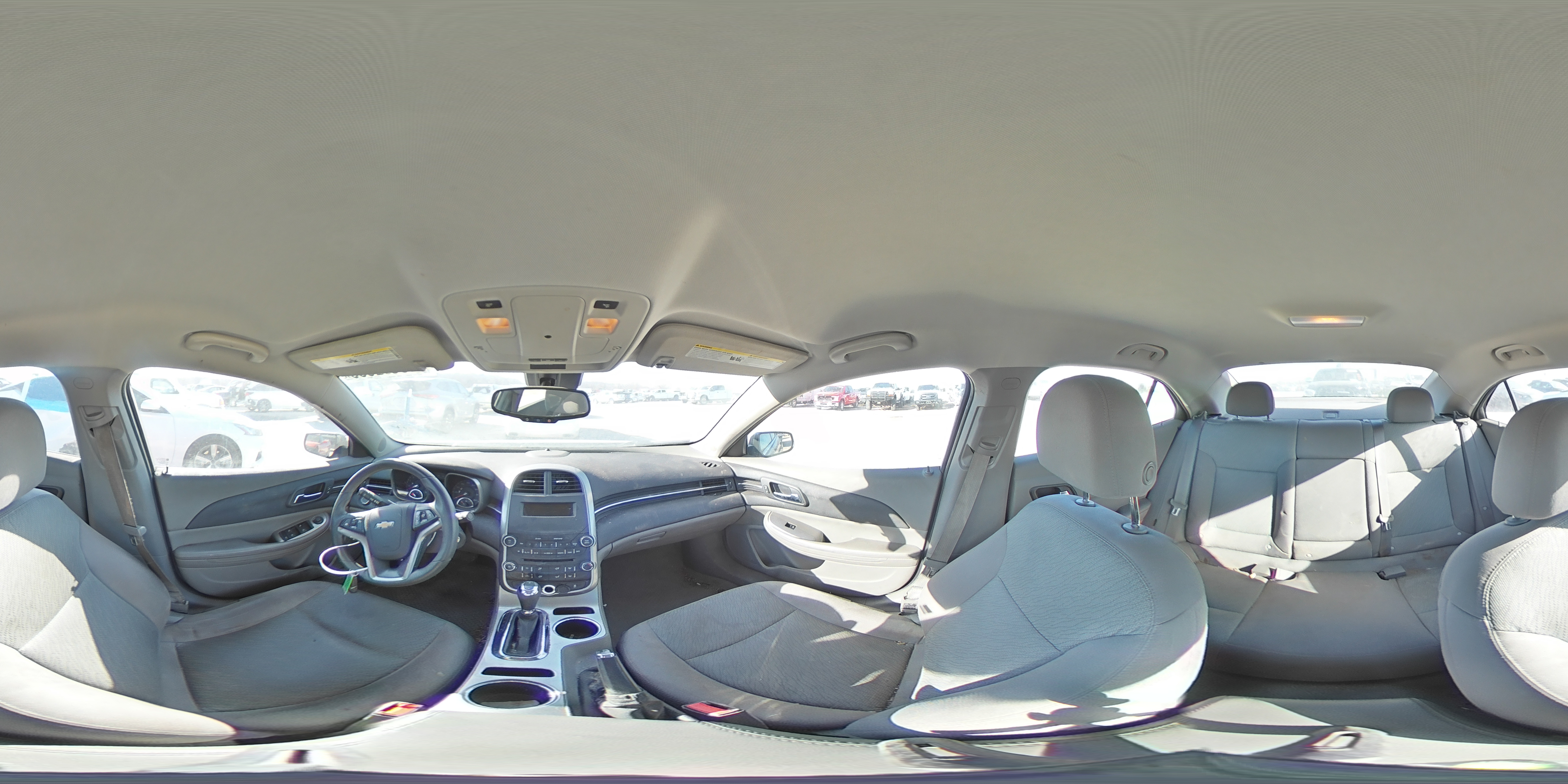 2015 Chevrolet Malibu - Image 13