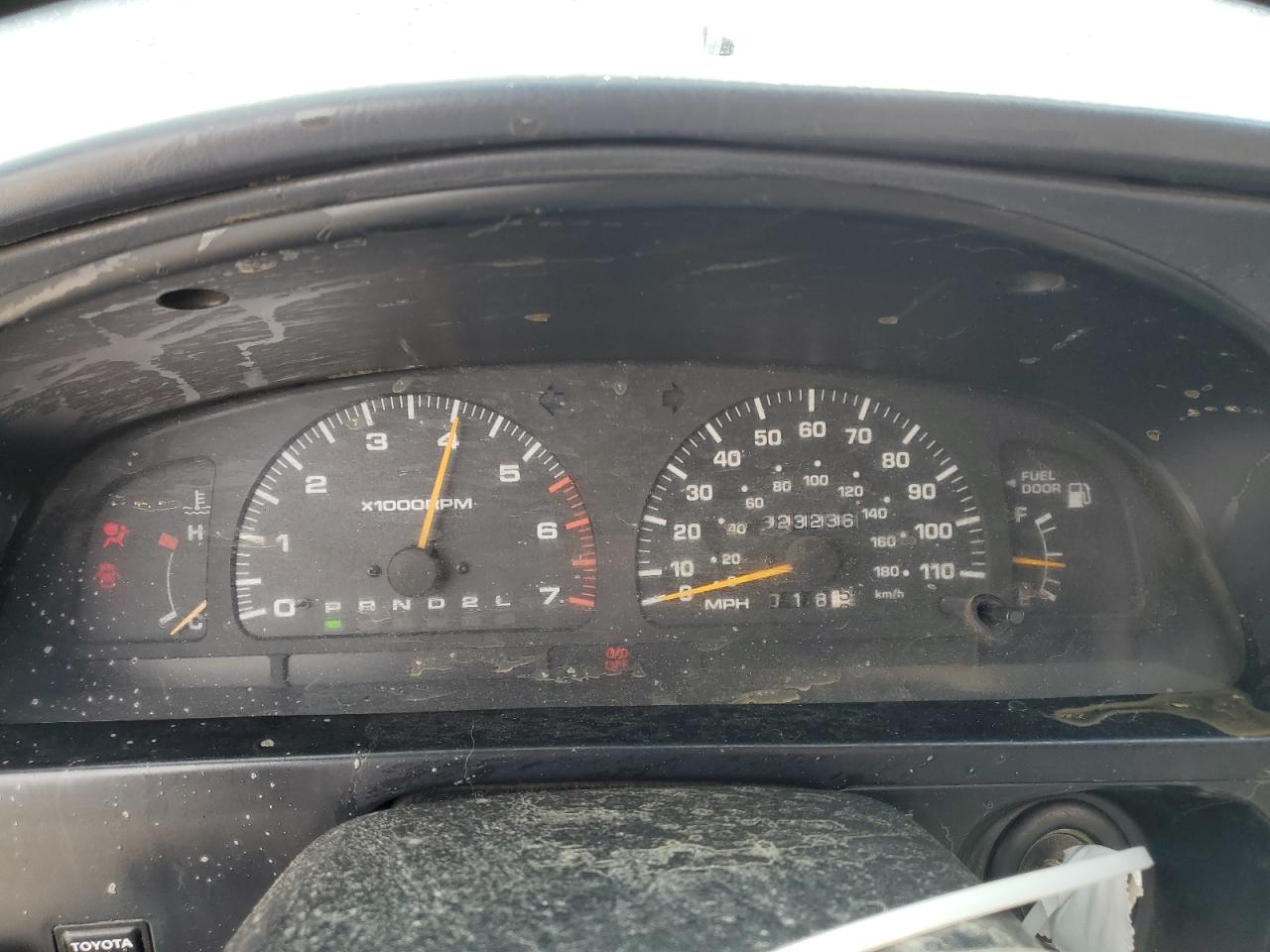 1998 Toyota 4Runner - Image 9