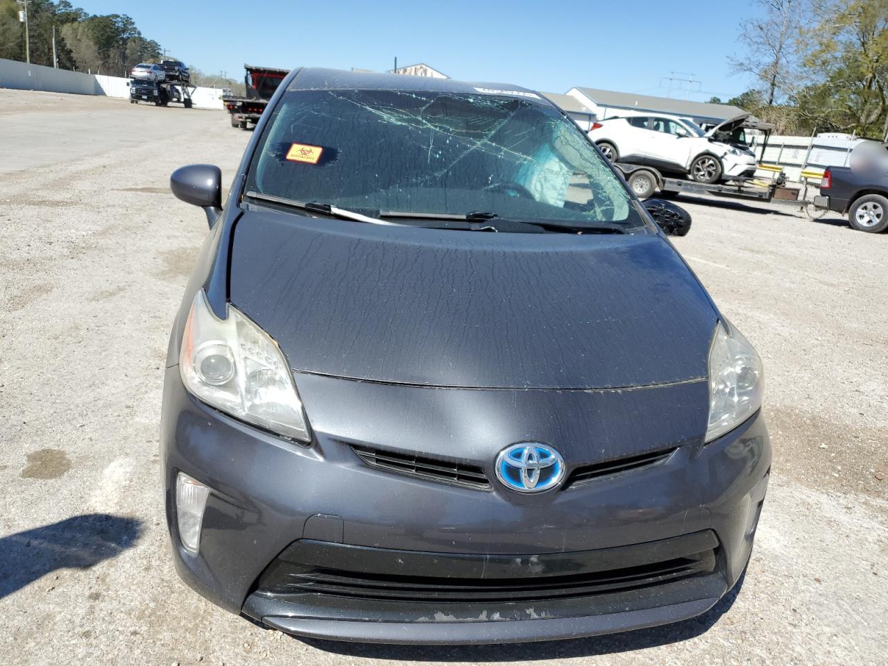 2014 Toyota Prius - Image 5