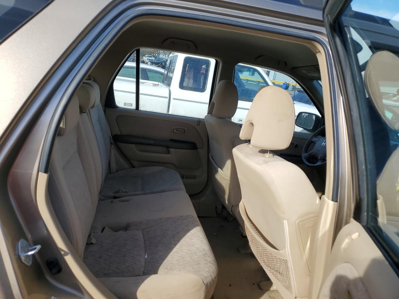 2006 Honda CR-V - Image 10