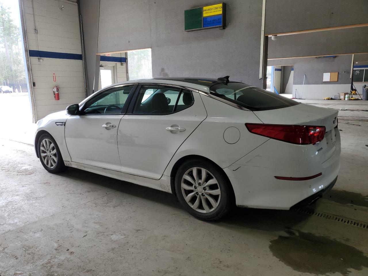 2015 Kia Optima - Image 2