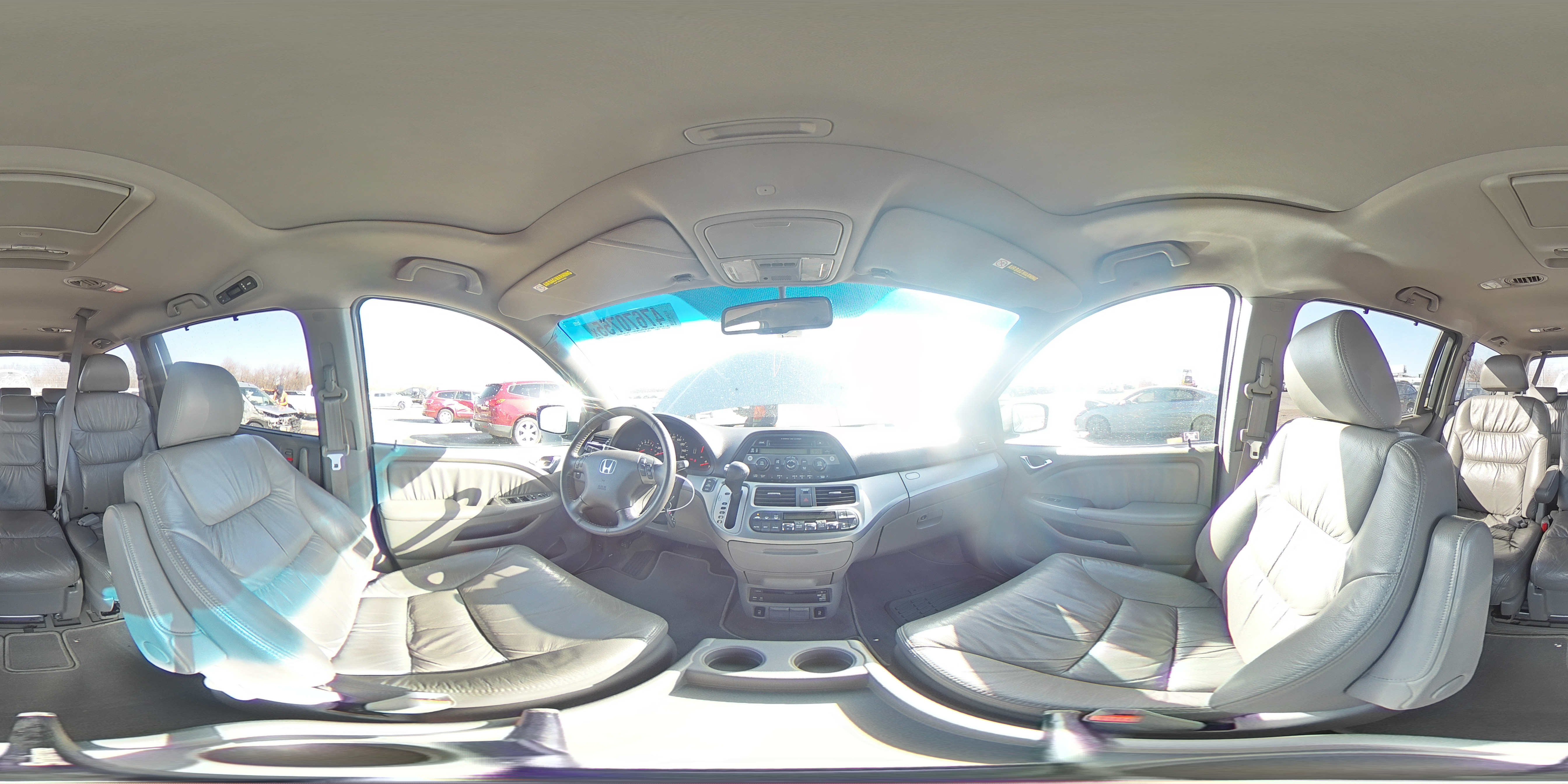 2010 Honda Odyssey - Image 14