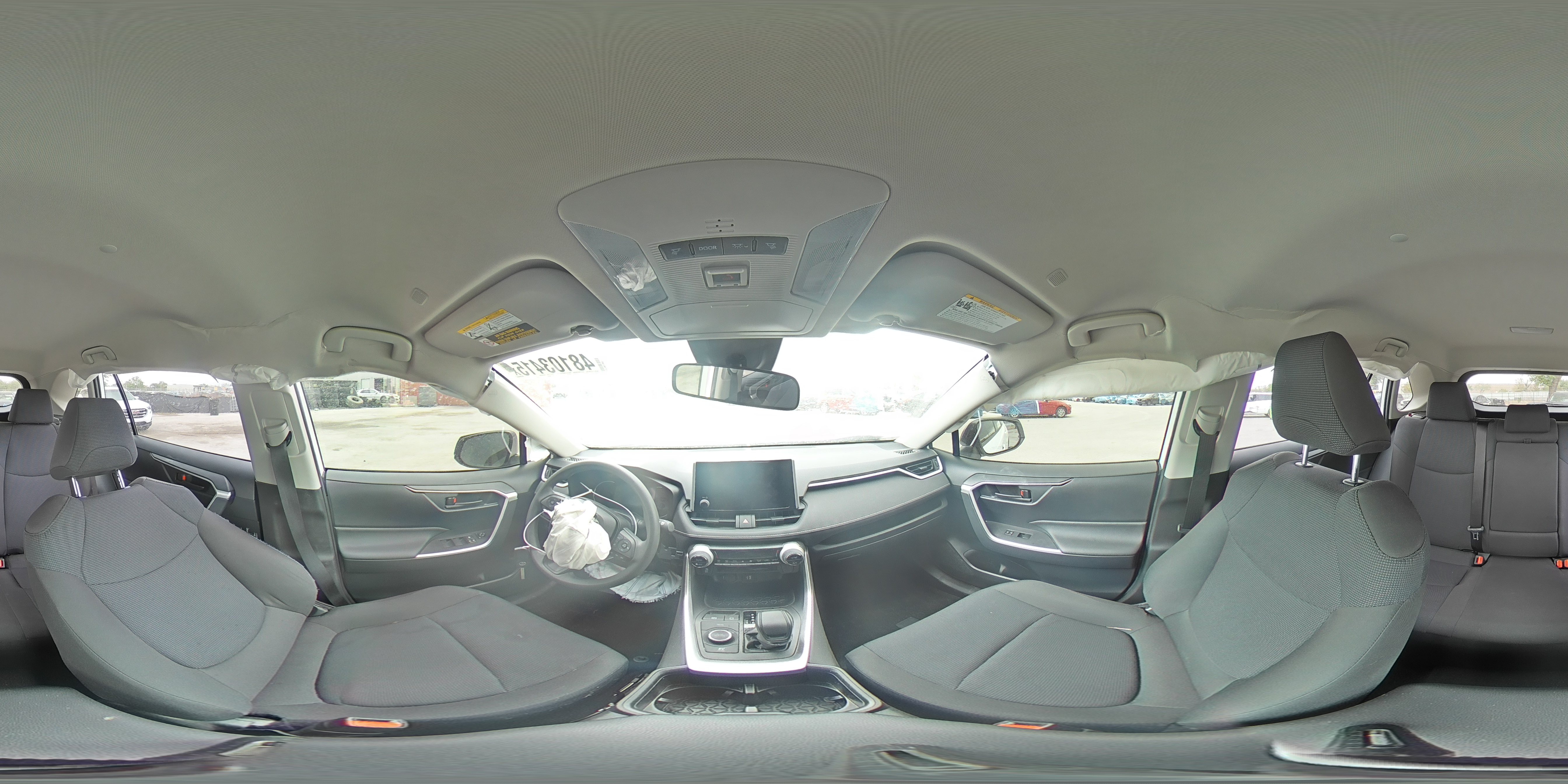 2024 Toyota RAV 4 - Image 13