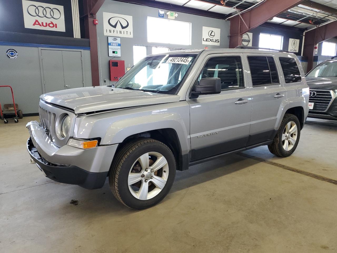 2015 Jeep Liberty (Patriot) - Image 1