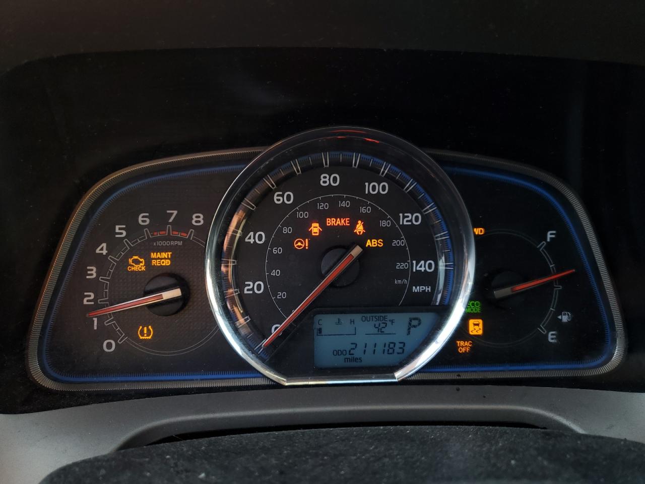 2013 Toyota RAV 4 - Image 9