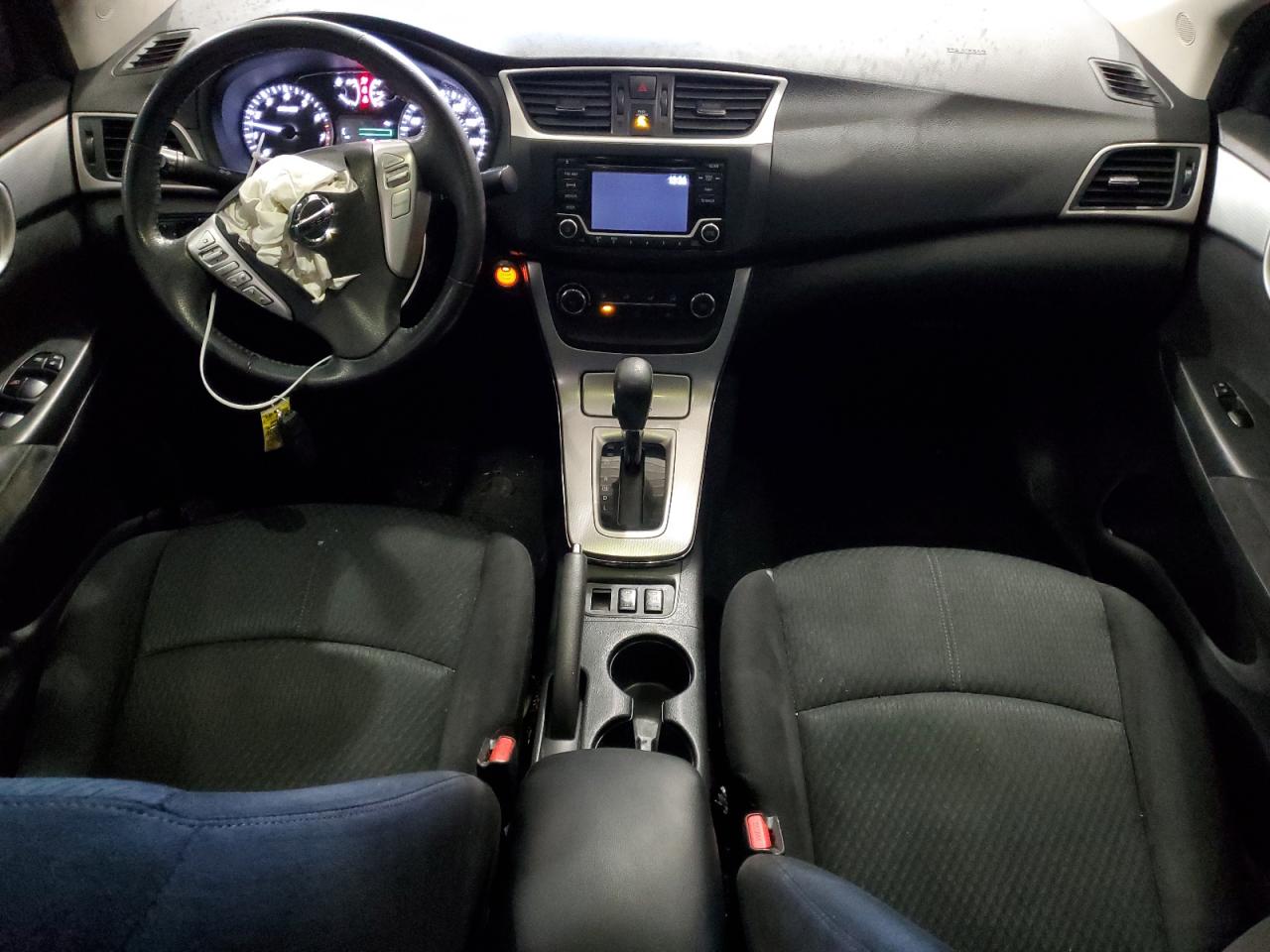 2015 Nissan Sentra - Image 8