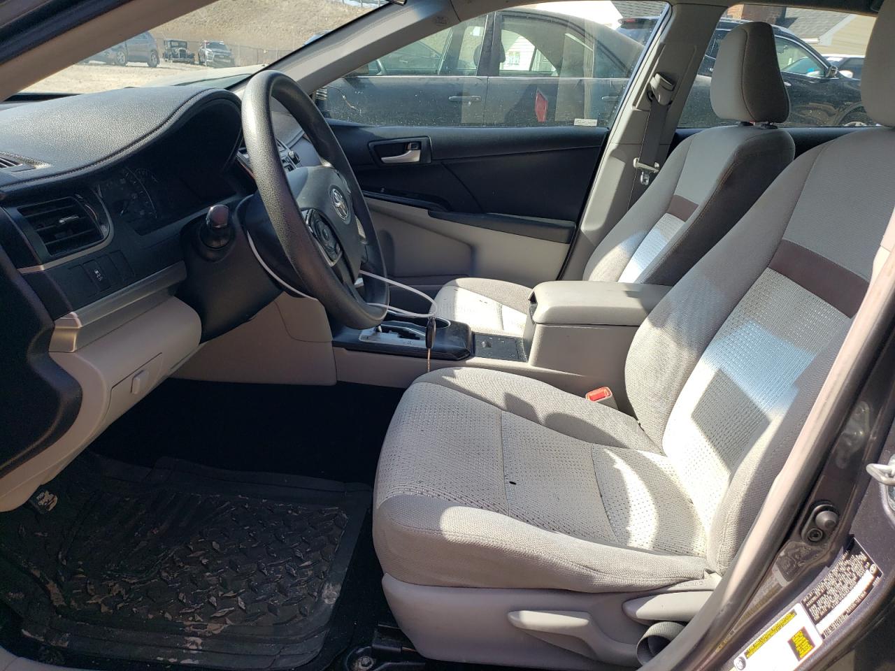 2012 Toyota Camry - Image 7