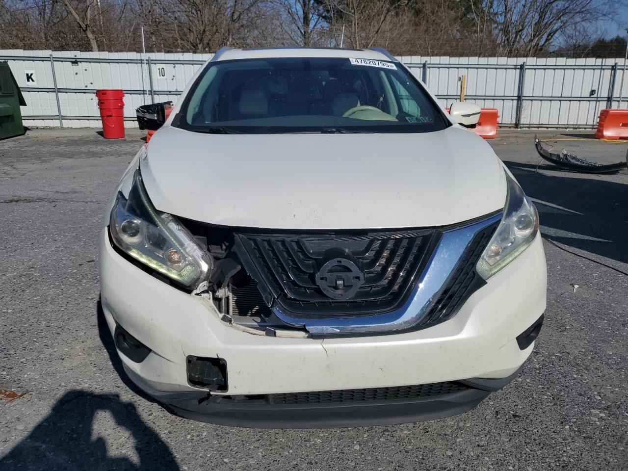 2015 Nissan Murano - Image 5