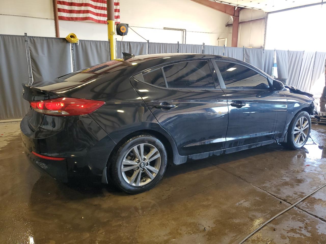 2018 Hyundai Elantra - Image 3