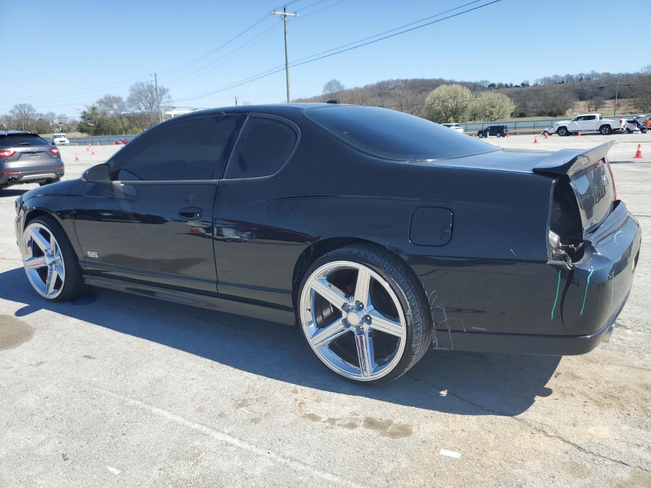 2006 Chevrolet Monte Carlo - Image 2