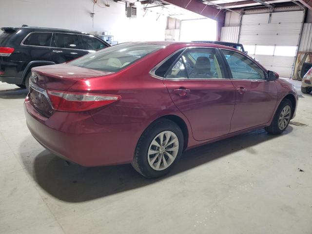  TOYOTA CAMRY 2016 Красный