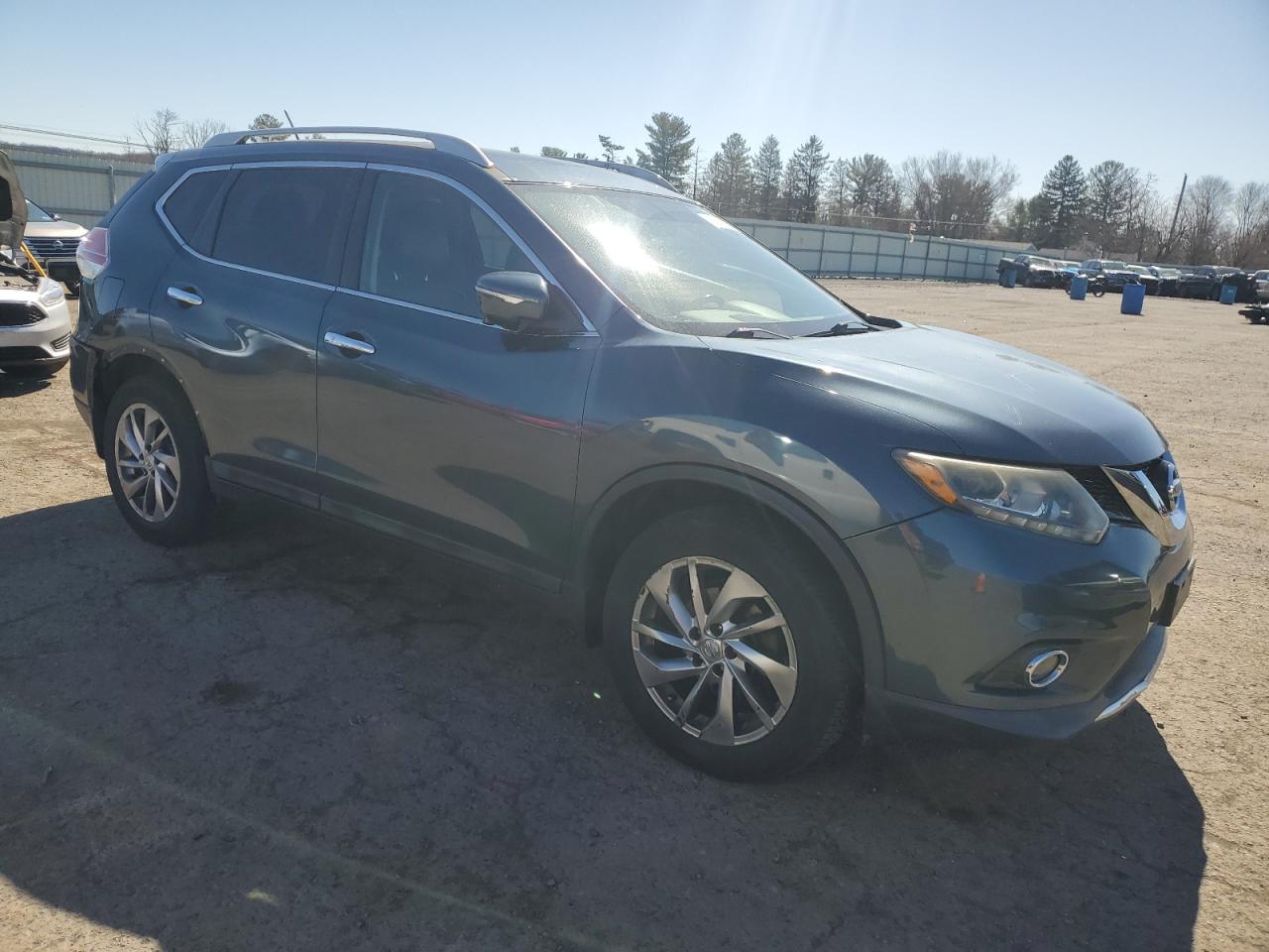 2014 Nissan Rogue - Image 4