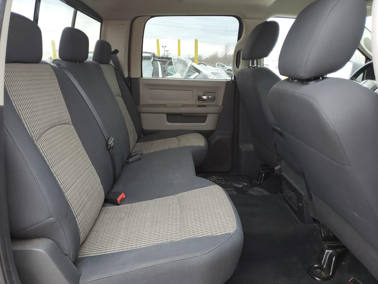 2010 Dodge RAM - Image 10