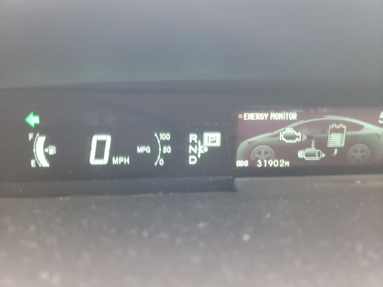2015 Toyota Prius - Image 9