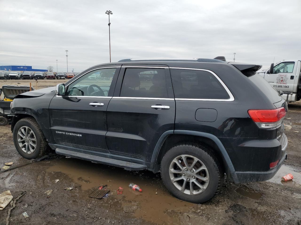 2015 Jeep Grand Cherokee - Image 2