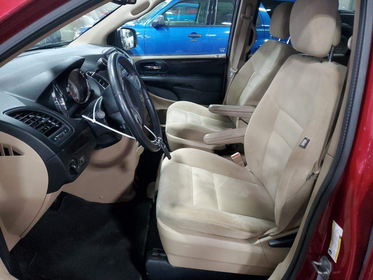 2016 Dodge Caravan - Image 7