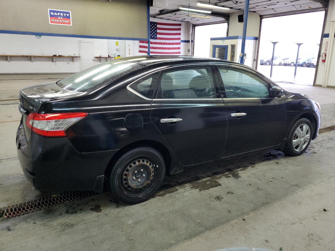 2014 Nissan Sentra - Image 3