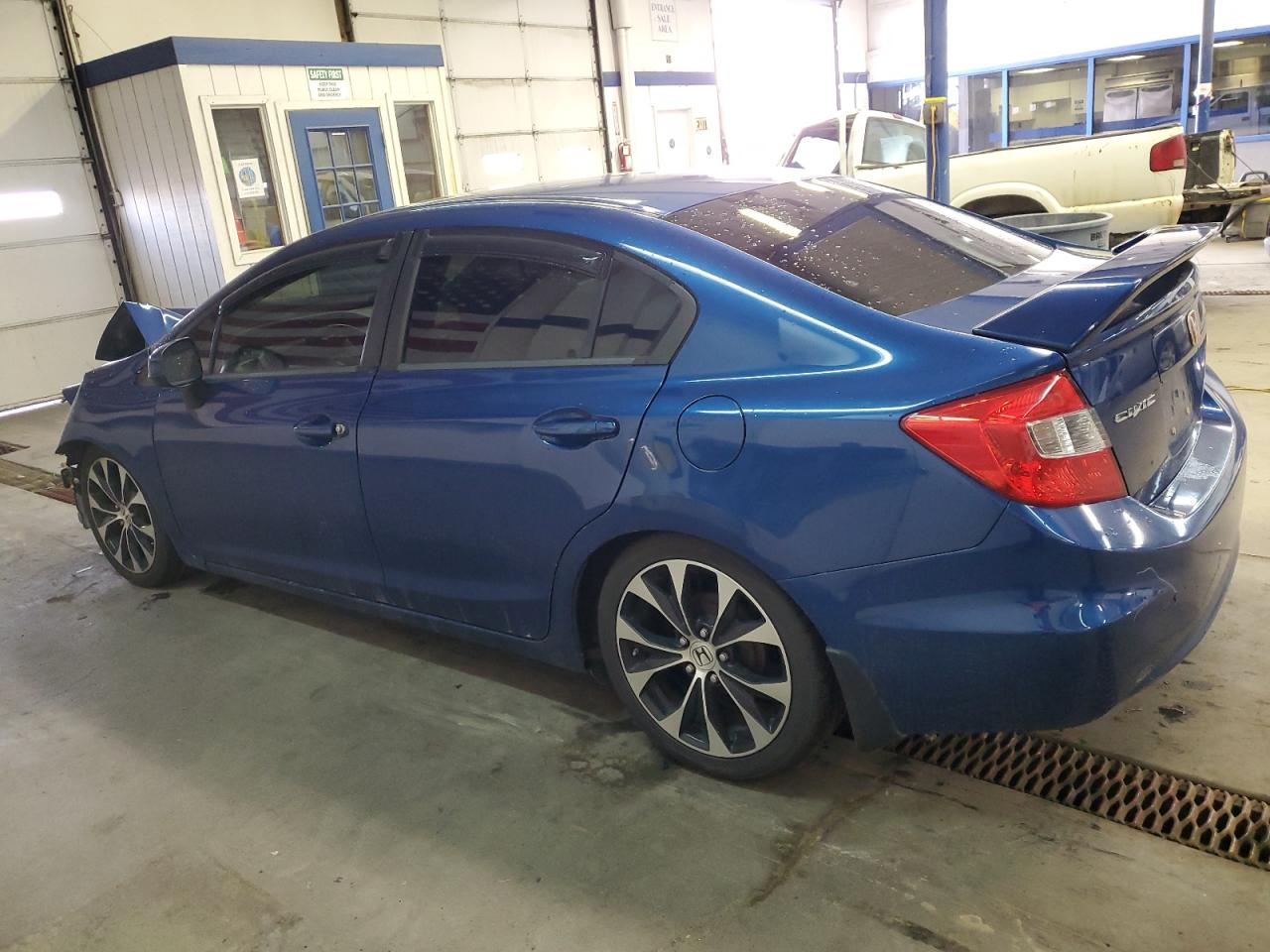 2012 Honda Civic - Image 2