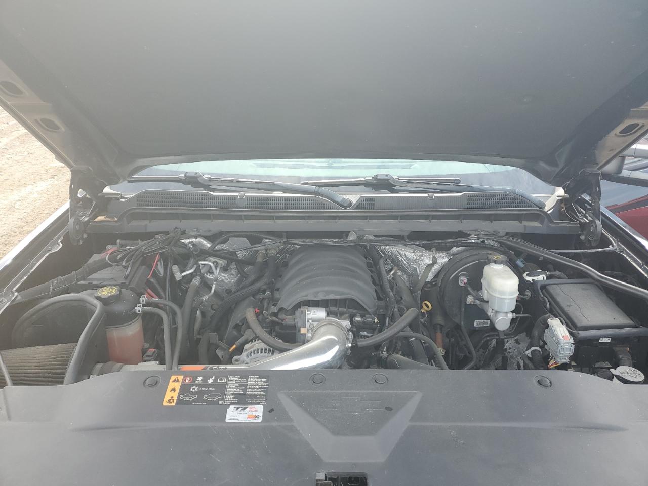 2017 Chevrolet Silverado - Image 11