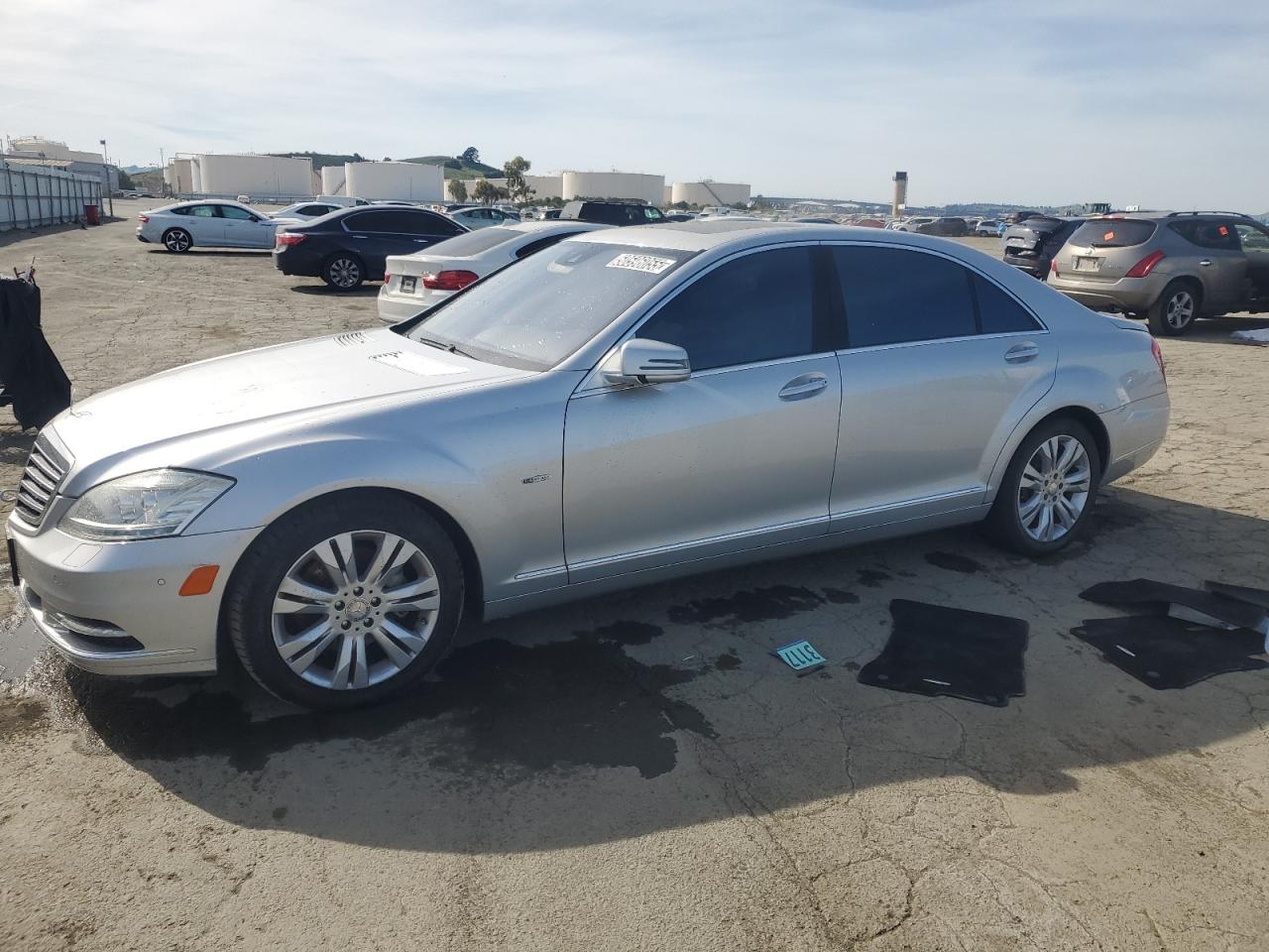 2010 Mercedes-Benz S 400 للبيع في Martinez، CA - Minor Dent/Scratches