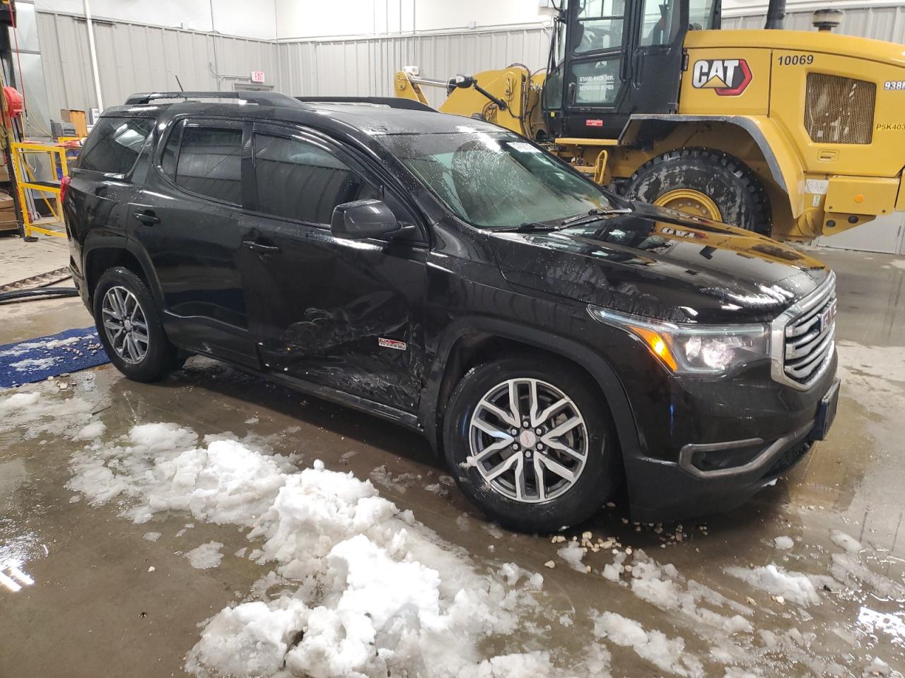 2018 GMC Acadia - Image 4