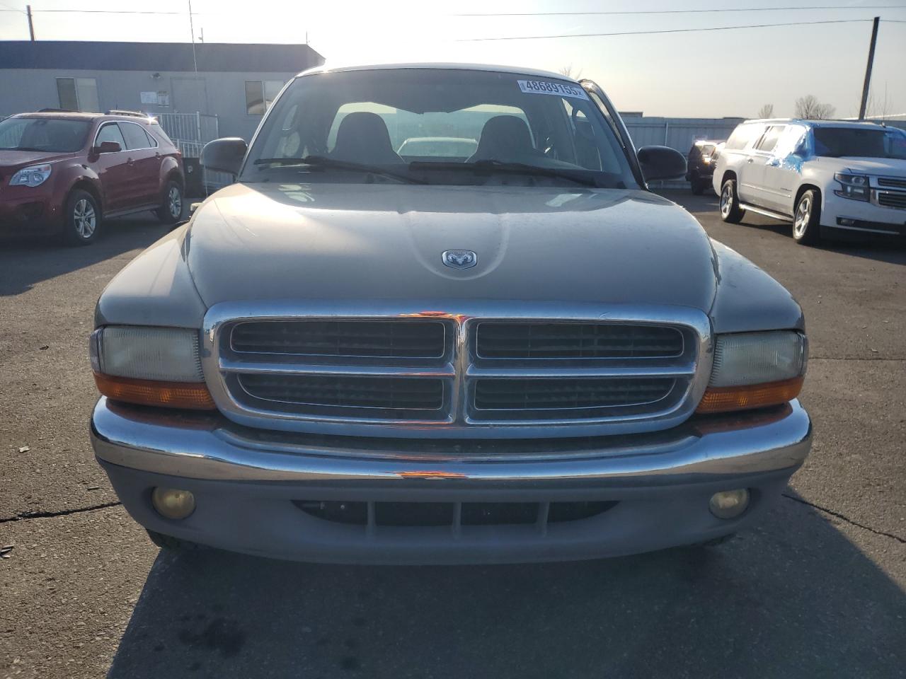 2004 Dodge Dakota - Image 5