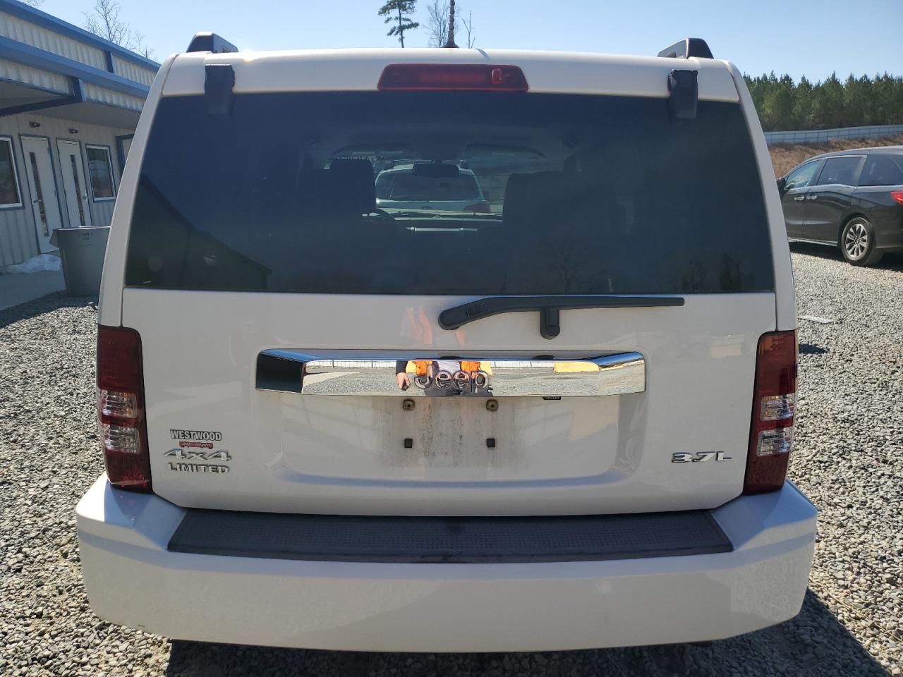 2008 Jeep Liberty (North America) - Image 6