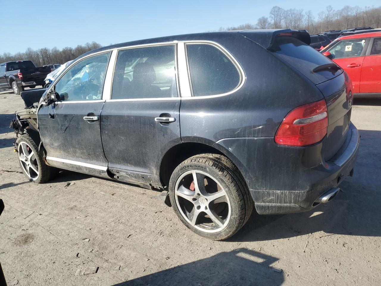 2009 Porsche Cayenne - Image 2